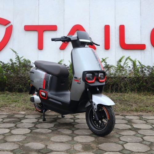 Mẫu Xe F 52