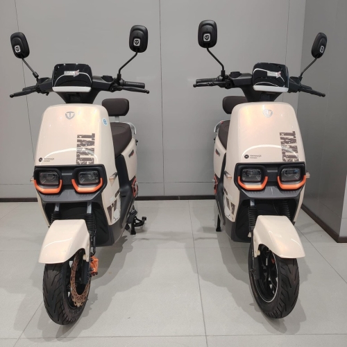 Mẫu Xe F 52